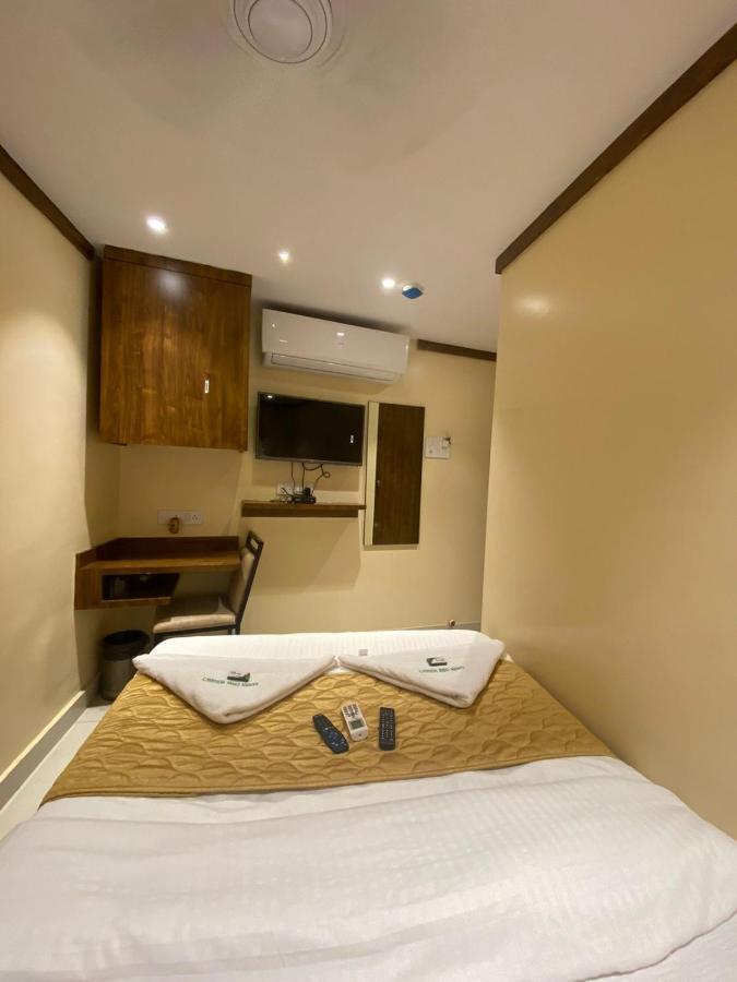 فندق Garden Creek Residency - Near To Mumbai International Airport المظهر الخارجي الصورة