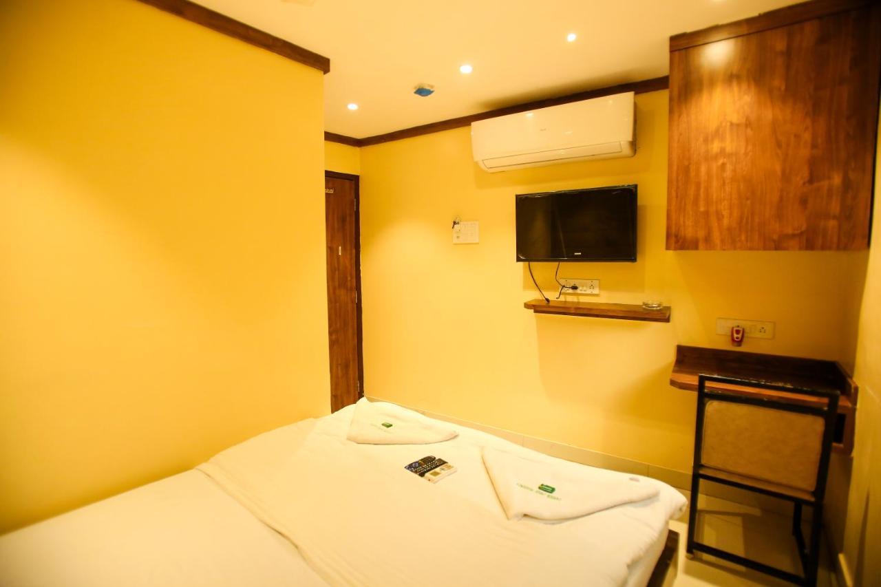 فندق Garden Creek Residency - Near To Mumbai International Airport المظهر الخارجي الصورة